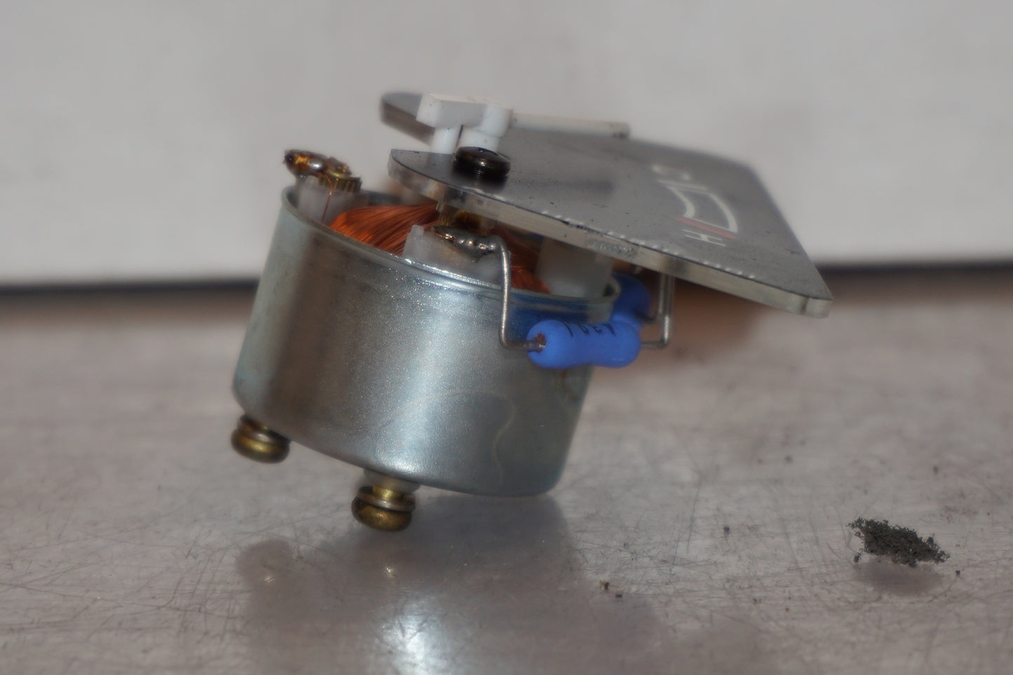 Snett uppifrån på Temperaturmätare från en Honda XL 600 V -1995 motorcykel.