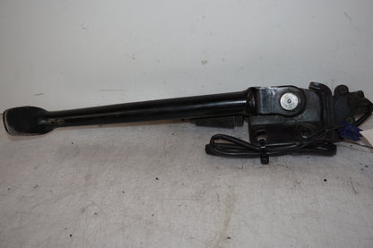 Höger sida på Sidostöd från en Yamaha FZ-6 -2004 motorcykel.