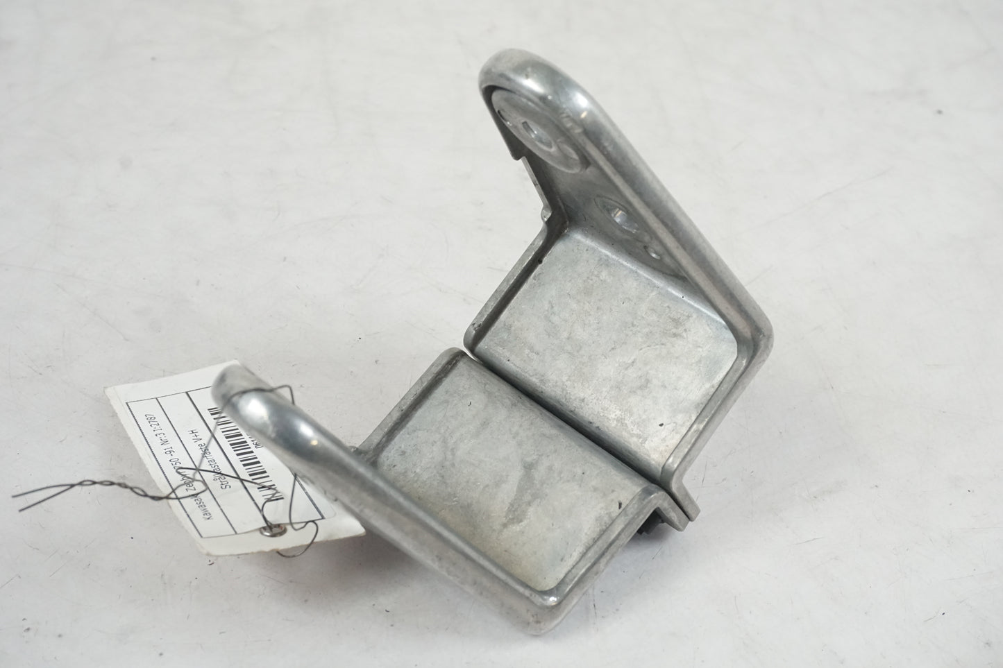 Höger sida på Strålkastarfäste från en Kawasaki Zephyr 750 -1991 motorcykel.