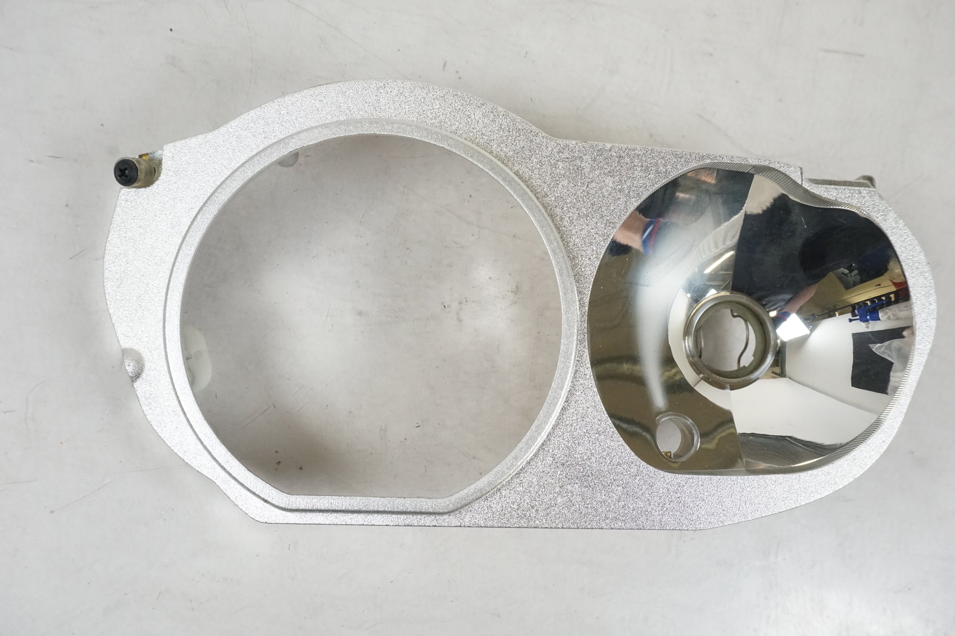 Framsidan på Strålkastarinsats från en BMW R 1100 S -2001 motorcykel.