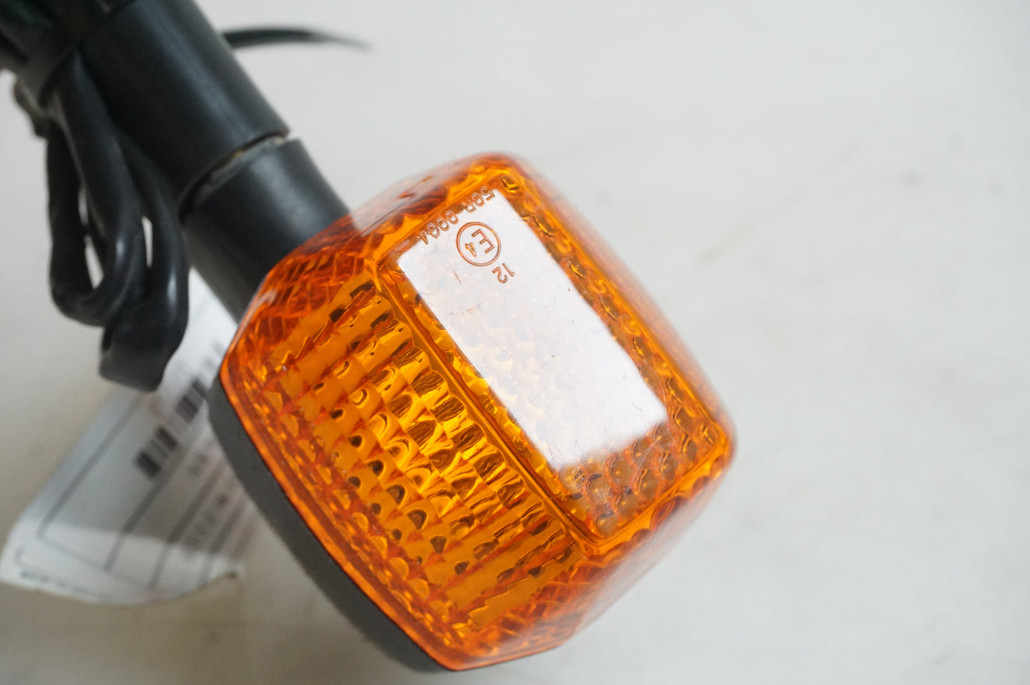 Snett uppifrån på Blinkers från en Kawasaki ER 5 -2003 motorcykel.