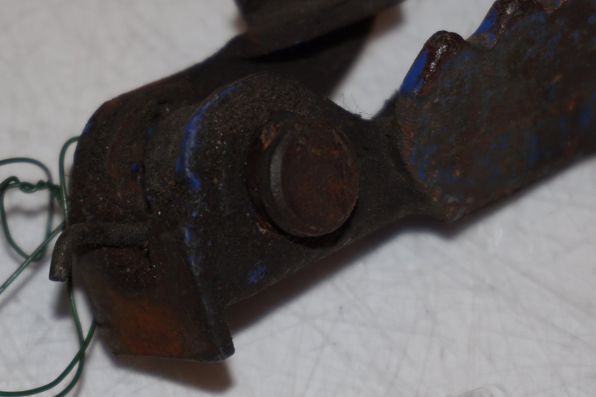 Extrabild1 på Fotpinne från en Suzuki DR 750 S -1988 motorcykel.