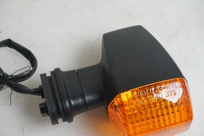 Baksidan på Blinkers från en Kawasaki ER 5 -2005 motorcykel.