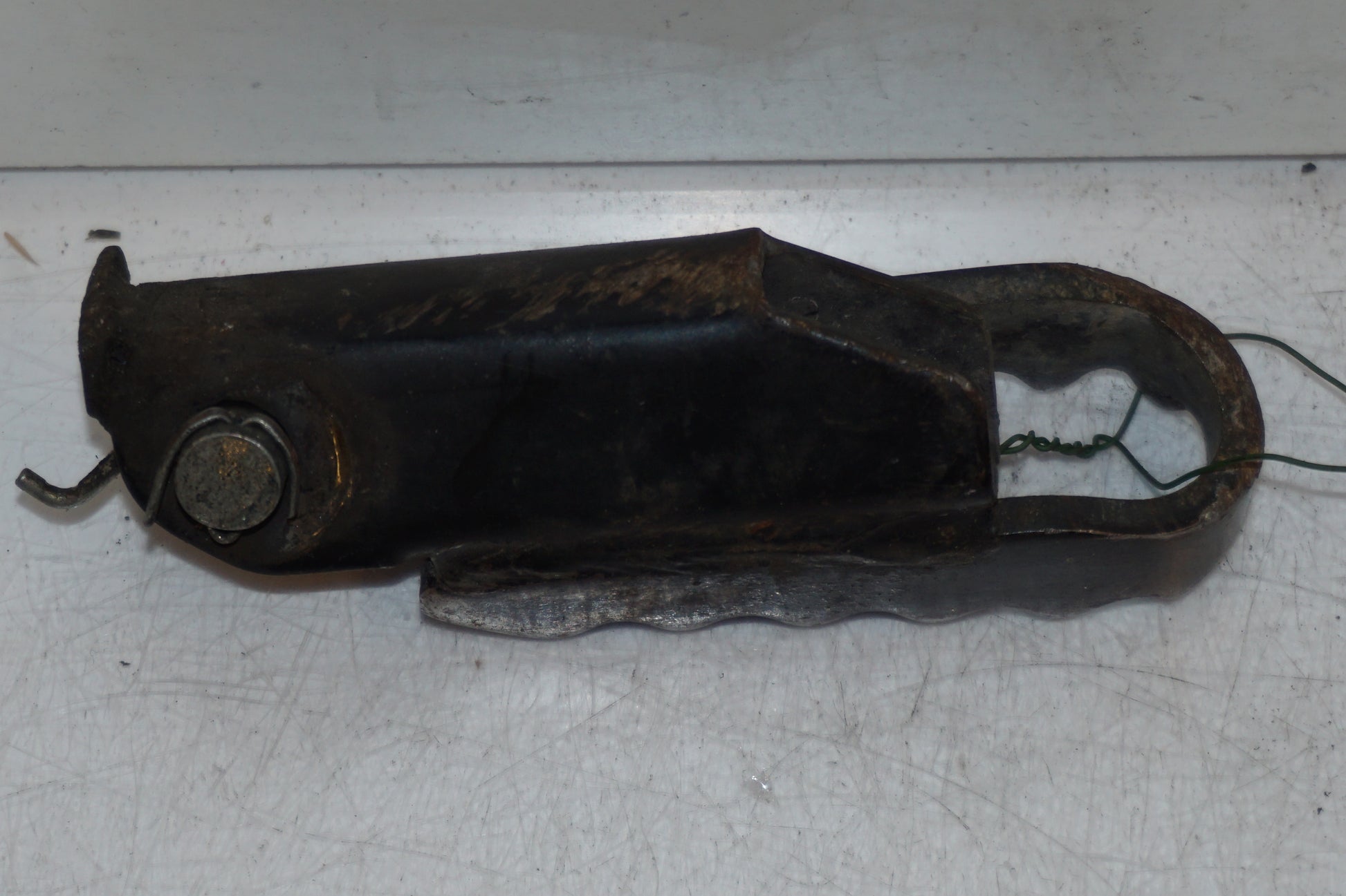 Höger sida på Fotpinne från en Suzuki DR 650 -1993 motorcykel.