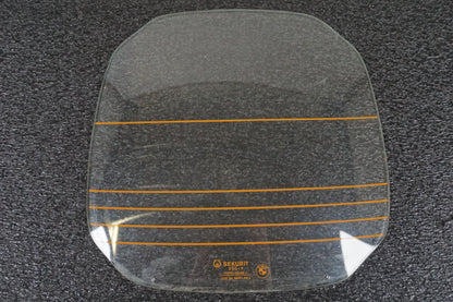 Framsidan på Strålkastarglas från en BMW R 100 RT -1982 motorcykel.