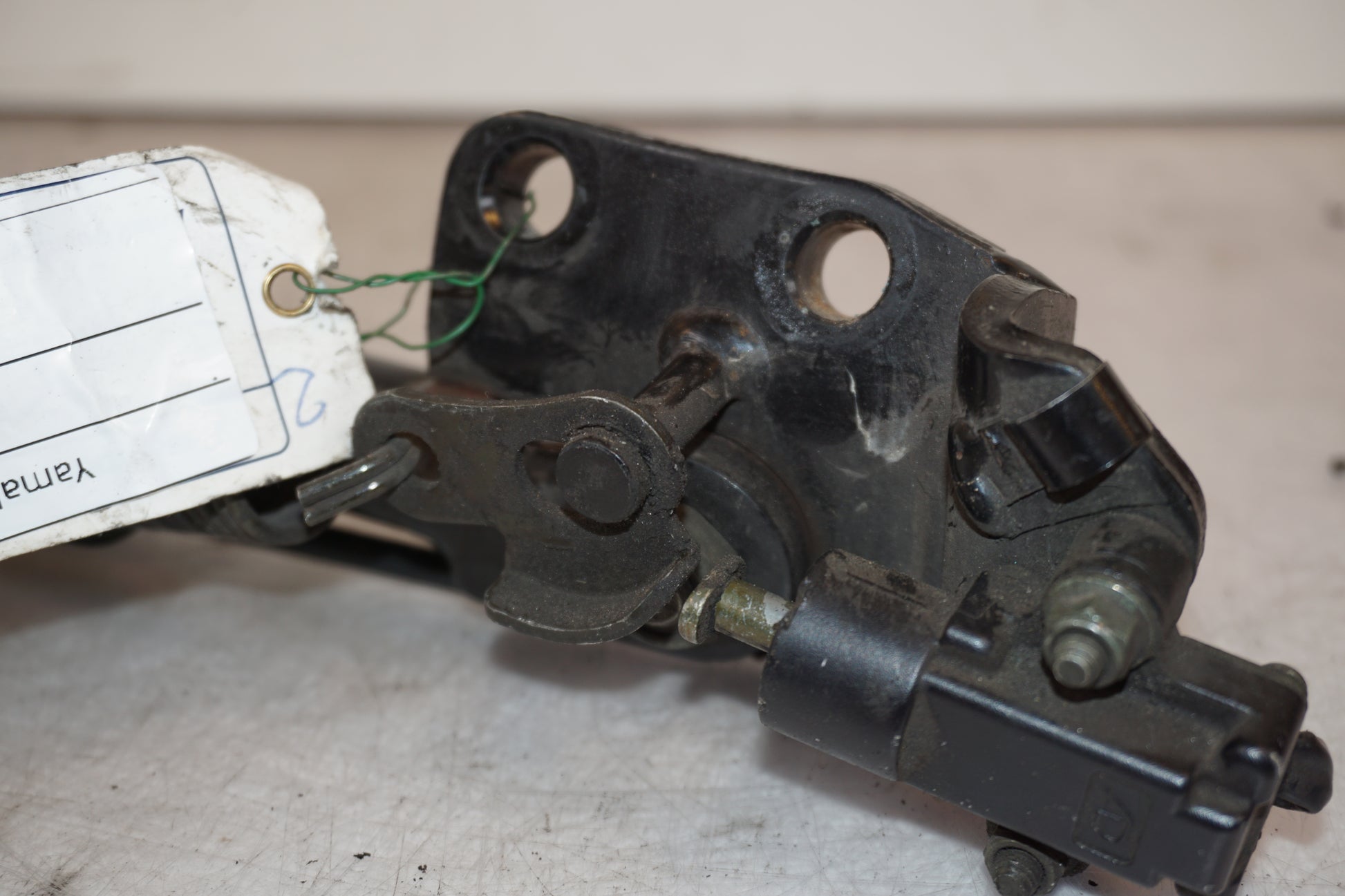 Extrabild1 på Sidostöd från en Yamaha FZ-6 -2005 motorcykel.