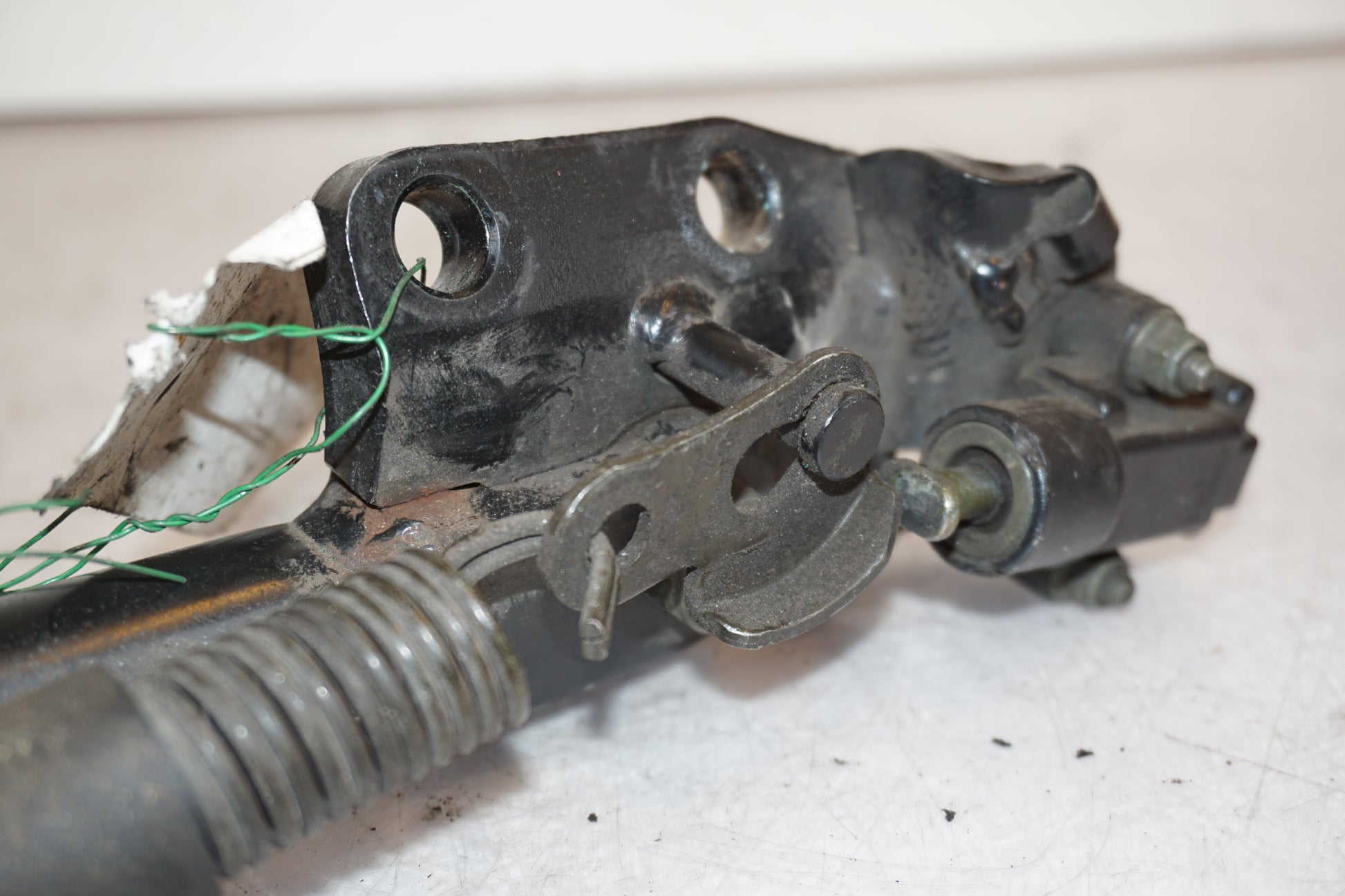 Extrabild2 på Sidostöd från en Yamaha FZ-6 -2005 motorcykel.