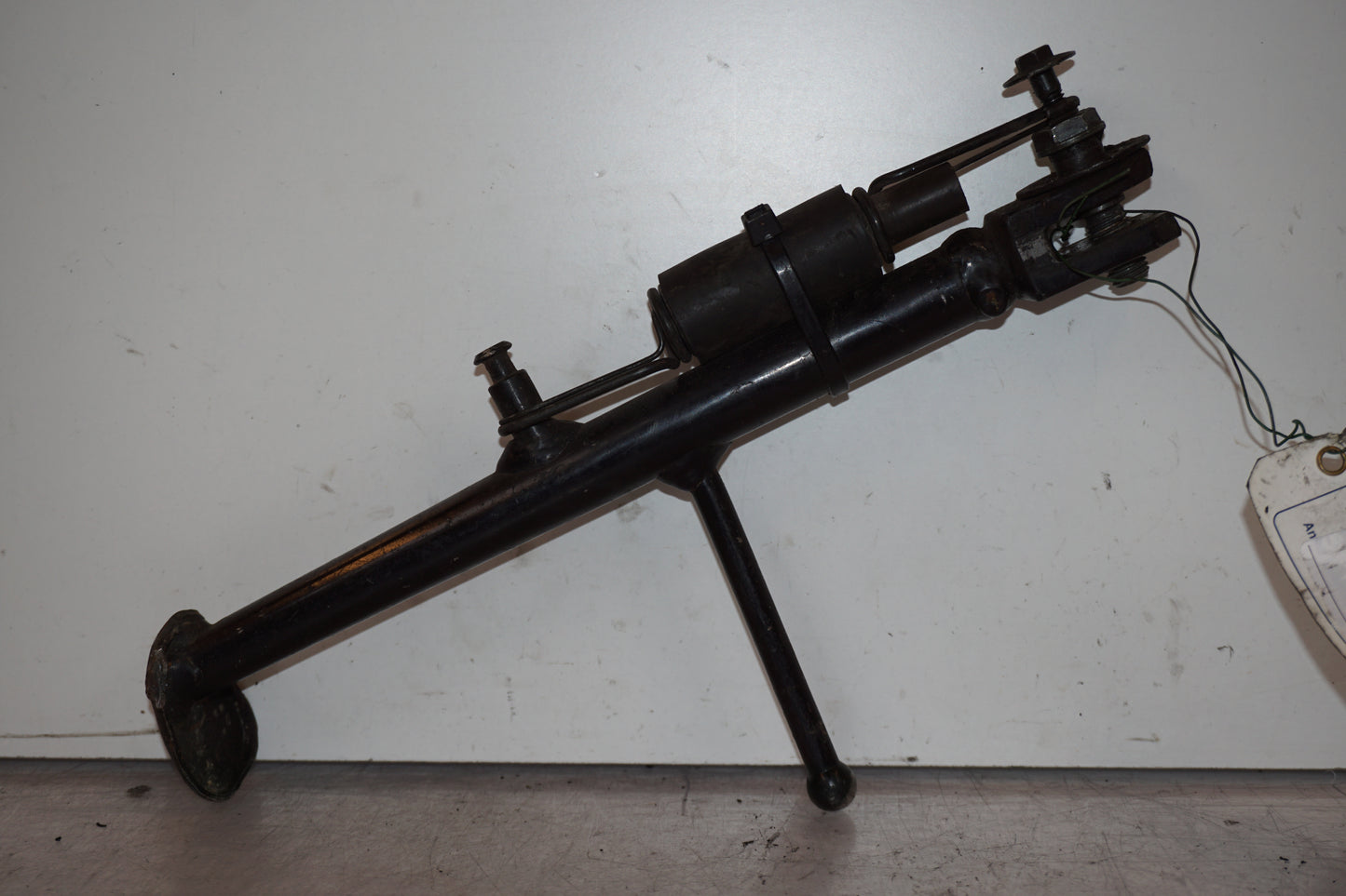 Höger sida på Sidostöd från en Honda CB 600 Hornet -1999 motorcykel.