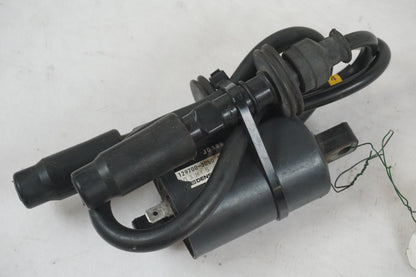 Framsidan på Tändspole från en Suzuki RF 600 R -1993 motorcykel.