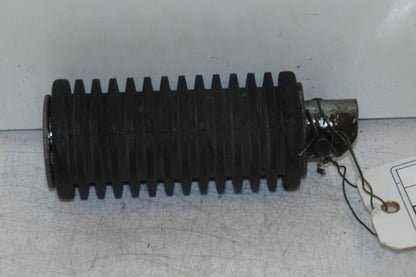 Framsidan på Fotpinne från en Suzuki DR 650 -1993 motorcykel.