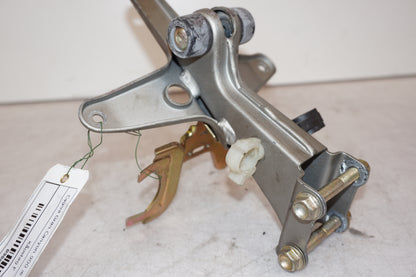 Extrabild1 på Kåpstag från en Cagiva Gran Canyon 900 ie -1998 motorcykel.