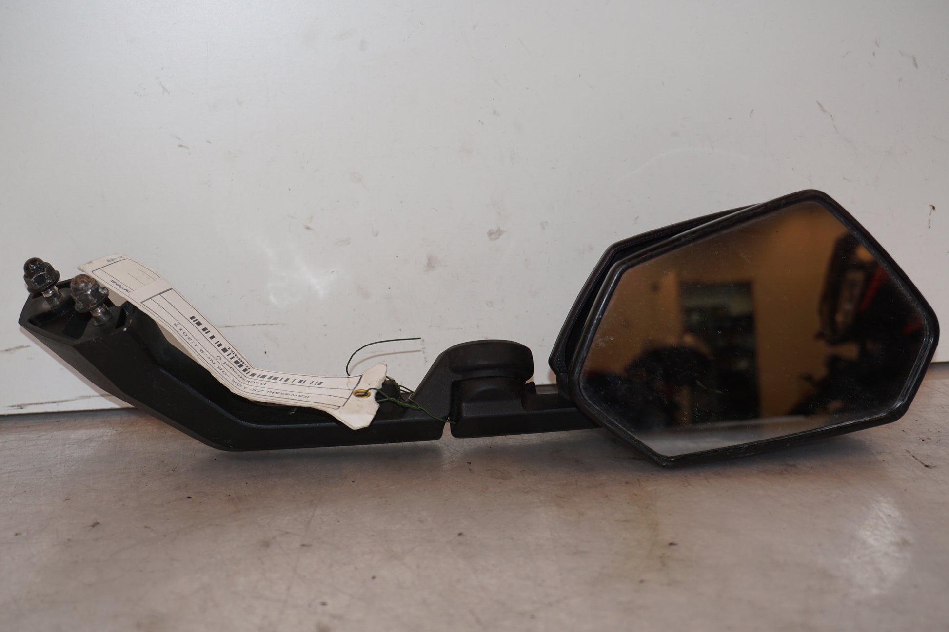 Framsidan på Backspegel från en Kawasaki ZX-10R -2008 motorcykel.