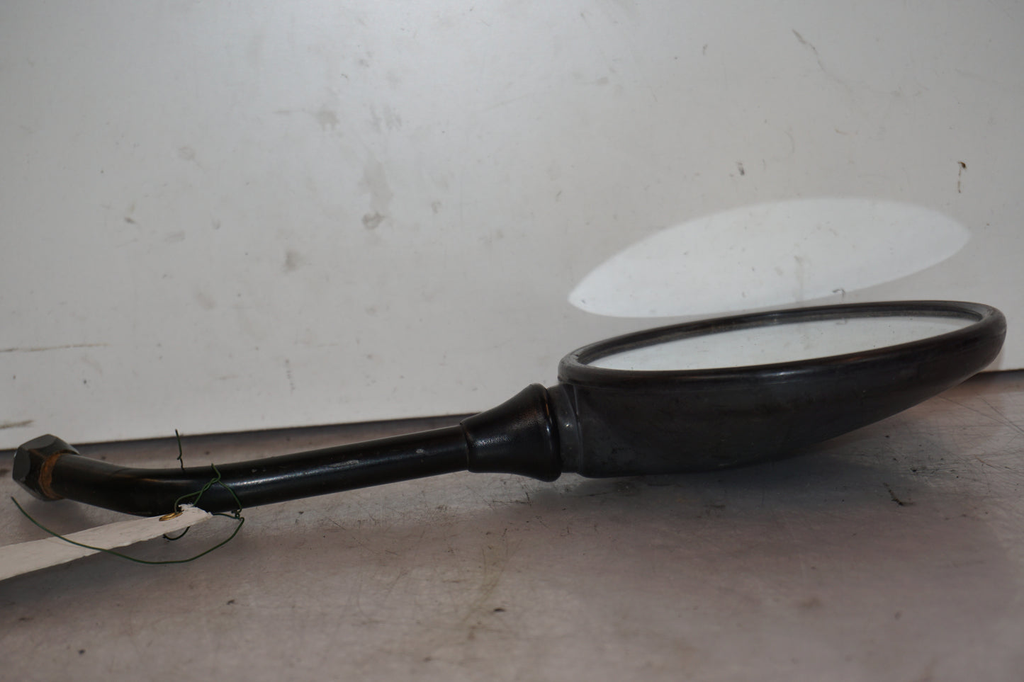 Baksidan på Backspegel från en Kawasaki KLE 500 -1991 motorcykel.