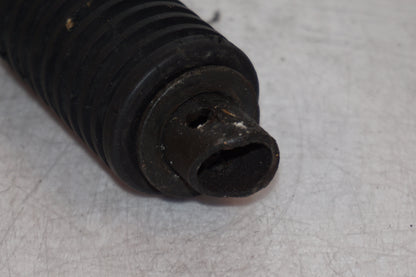 Snett uppifrån på Fotpinne från en Suzuki DR 750 S -1989 motorcykel.