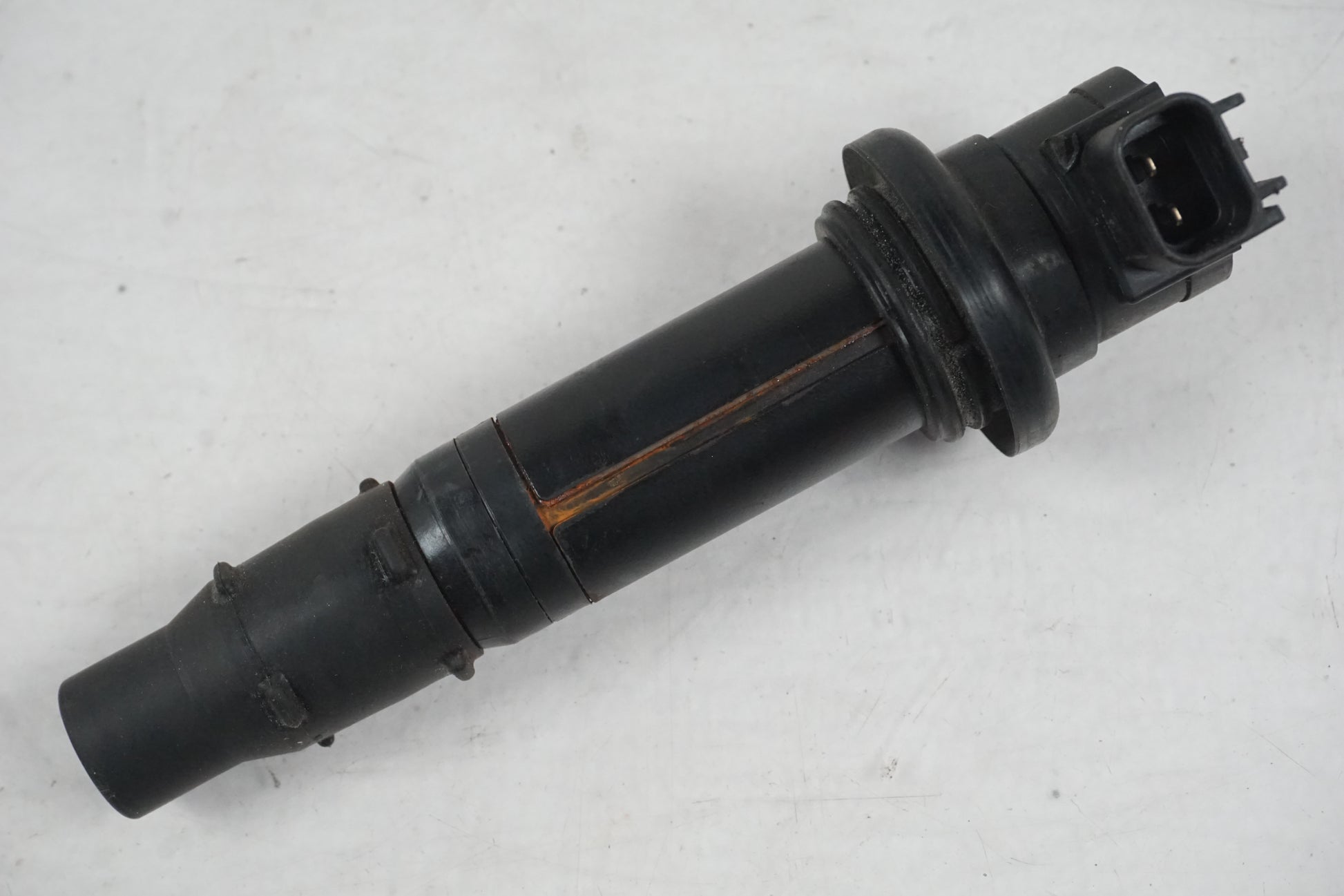 Framsidan på Tändspole från en Yamaha FZ-1 N -2007 motorcykel.