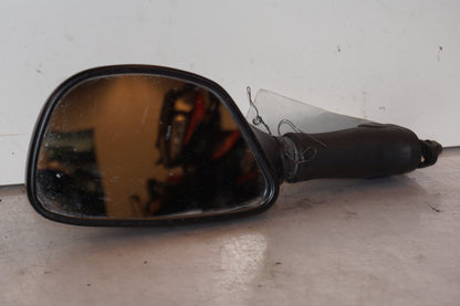 Framsidan på Backspegel från en Kawasaki ZX-9R -1999 motorcykel.