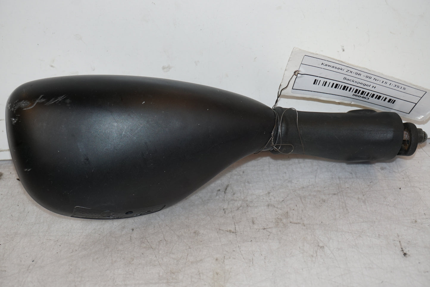 Höger sida på Backspegel från en Kawasaki ZX-9R -1999 motorcykel.