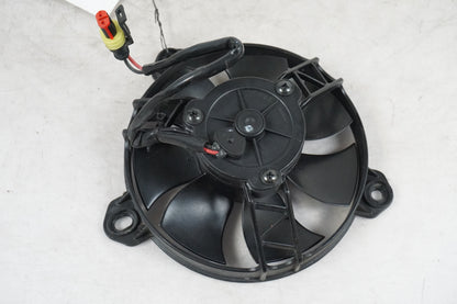 Wentylator chłodzący wodę