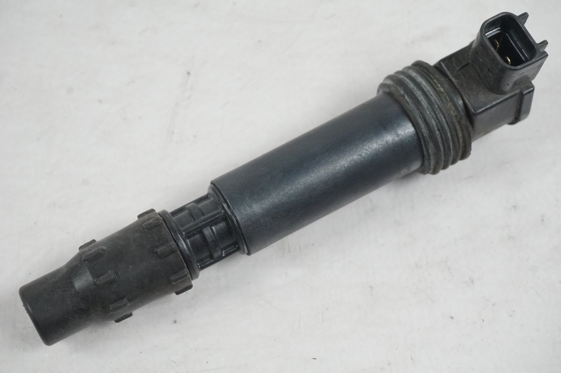 Framsidan på Tändspole från en Triumph Daytona 675 -2011 motorcykel.