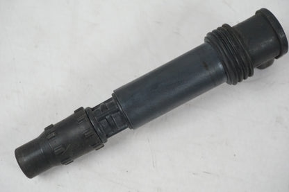 Baksidan på Tändspole från en Triumph Daytona 675 -2007 motorcykel.