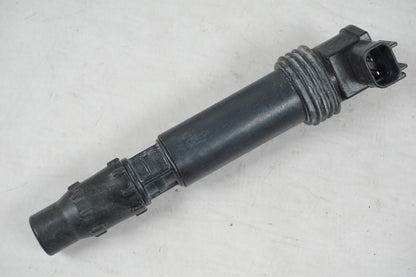 Framsidan på Tändspole från en Triumph Street Triple -2011 motorcykel.