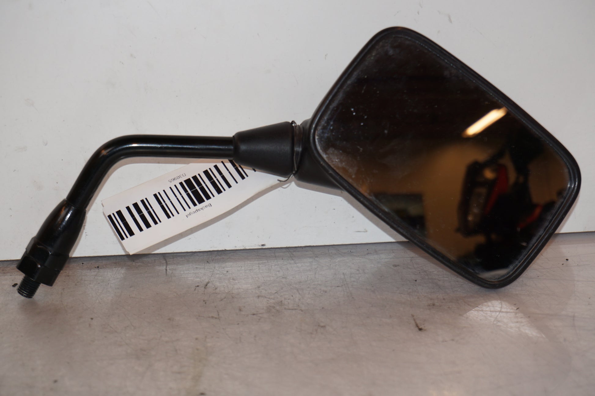 Framsidan på Backspegel från en Kawasaki Z 1000 -2003 motorcykel.