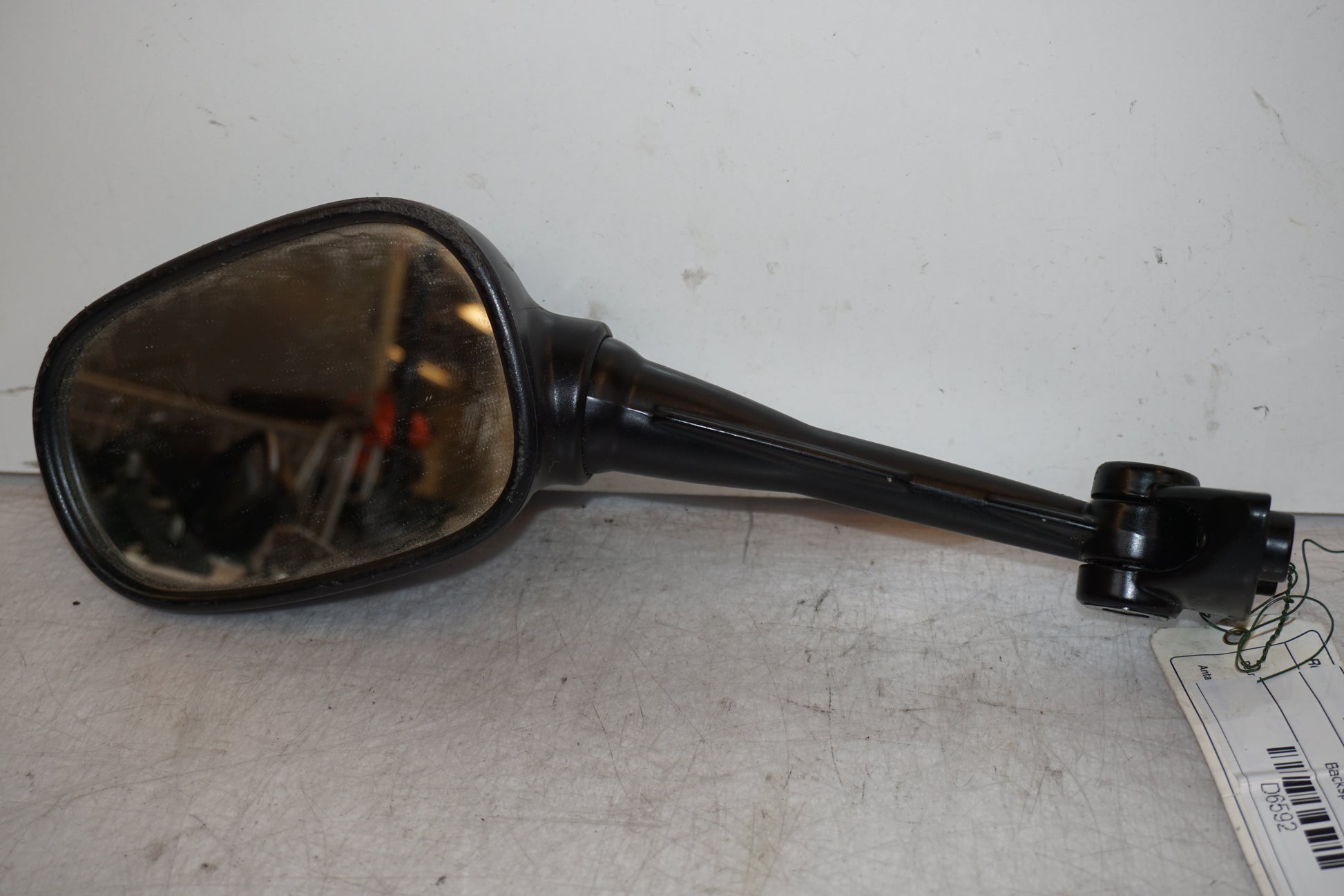 Framsidan på Backspegel från en BMW F 800 S -2007 motorcykel.