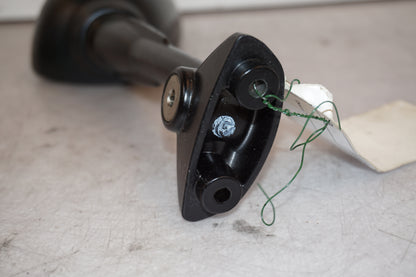 Snett nerifrån på Backspegel från en BMW F 800 S -2007 motorcykel.