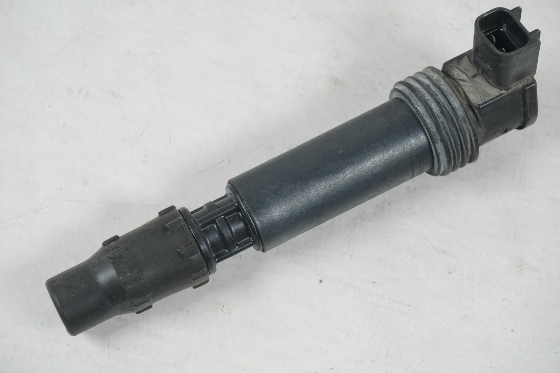 Framsidan på Tändspole från en Triumph Daytona 675 -2010 motorcykel.