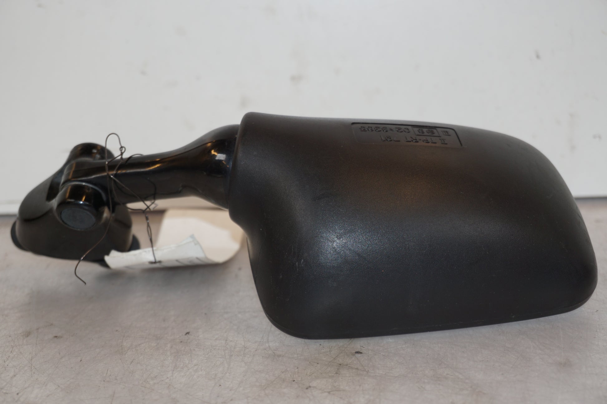 Baksidan på Backspegel från en Suzuki GSX-R 600 -1999 motorcykel.