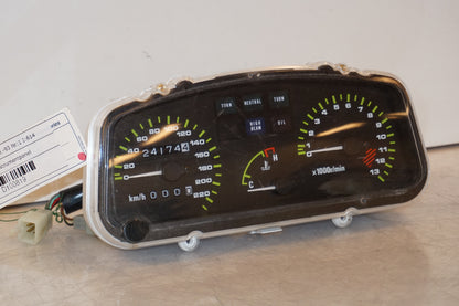 Framsidan på Instrumentpanel från en Kawasaki GPZ 500 -1993 motorcykel.