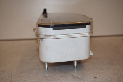 Snett uppifrån på Instrumentpanel från en Kawasaki GPZ 500 -1993 motorcykel.