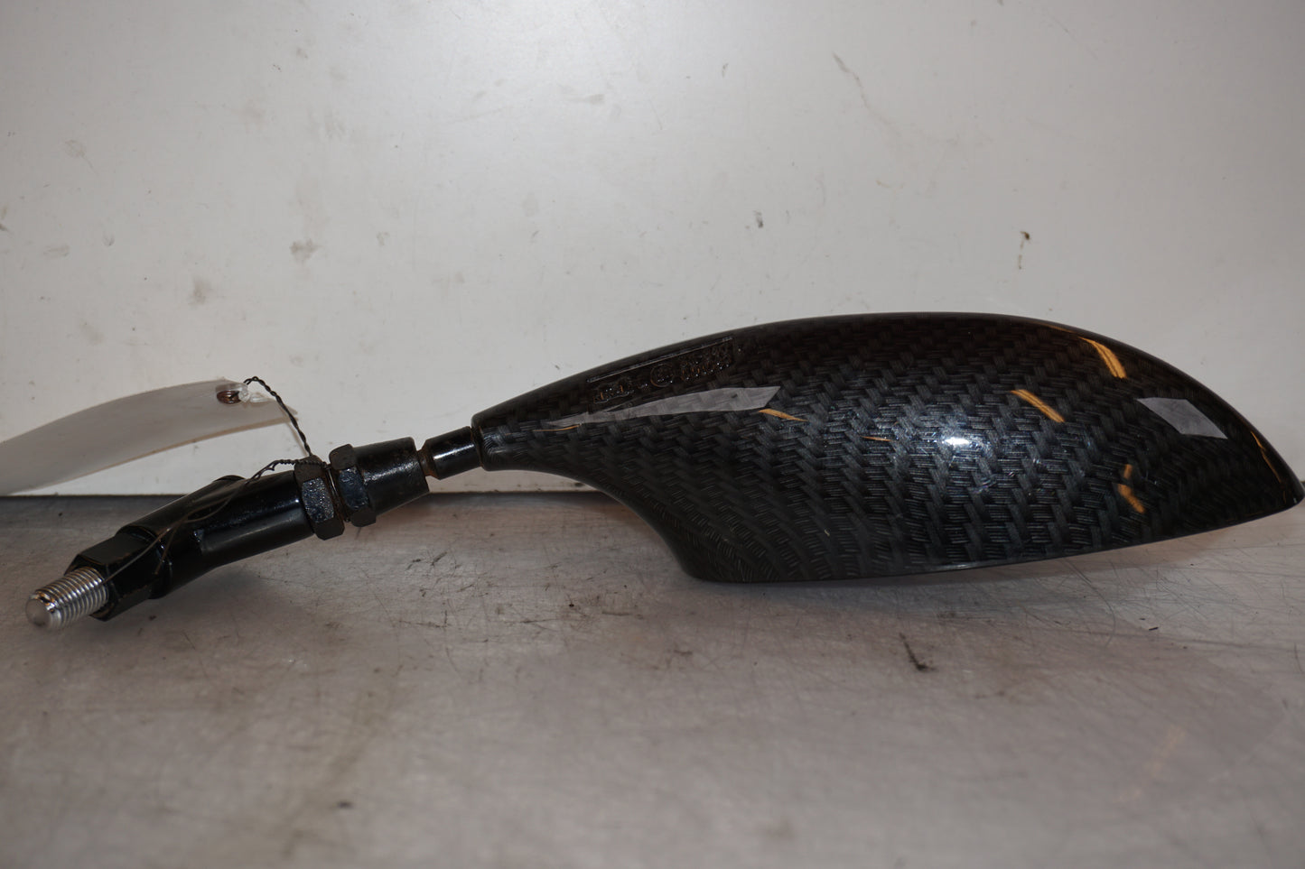 Vänster sida på Backspegel från en Suzuki DL 1000 -2003 motorcykel.