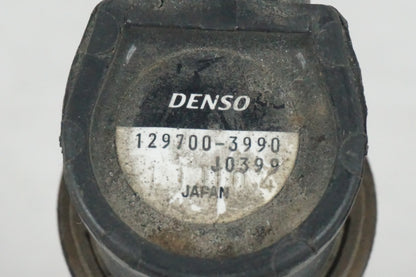 Höger sida på Tändspole från en Triumph TT 600 -2000 motorcykel.