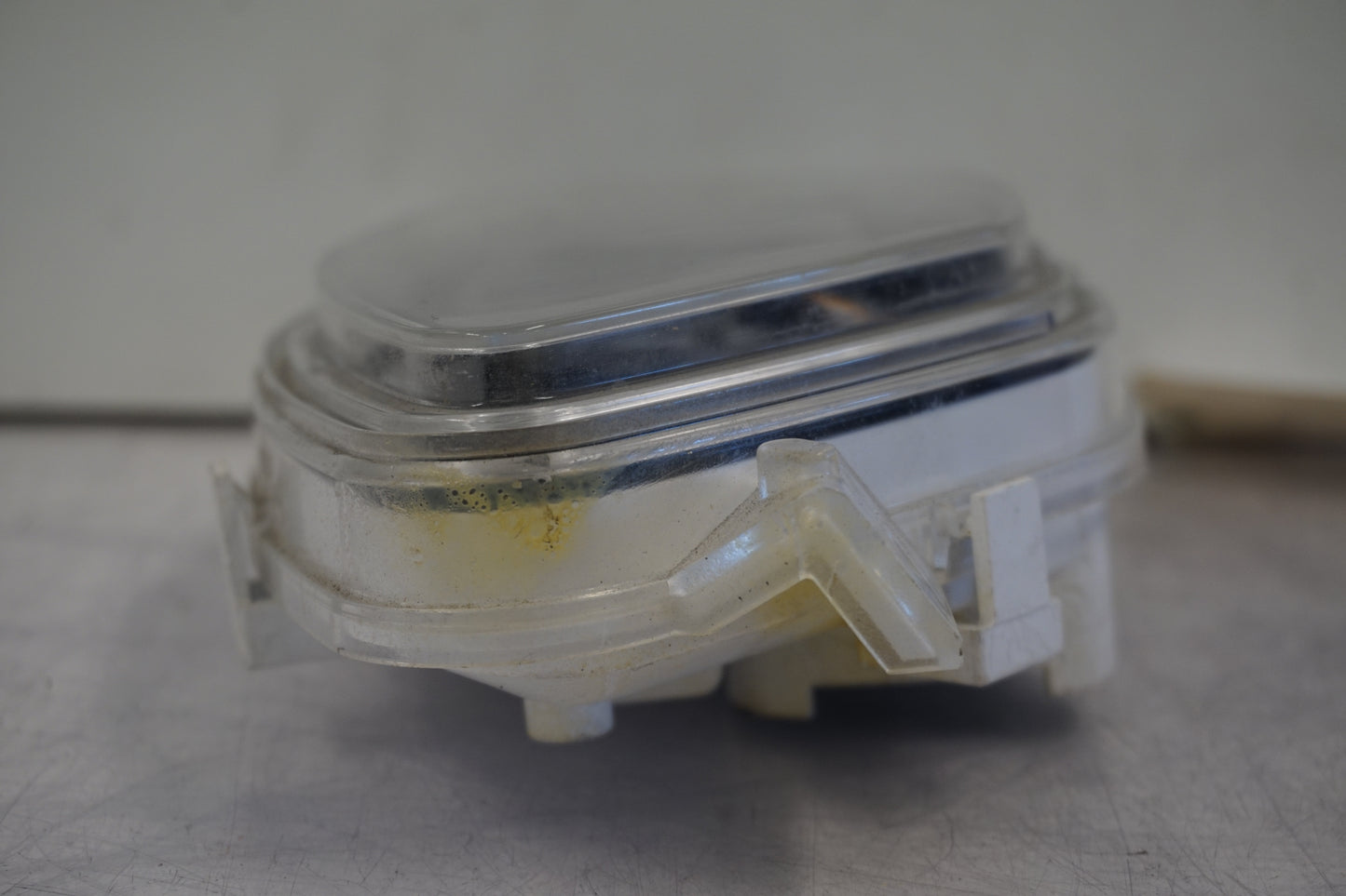 Höger sida på Instrumentpanel från en Honda ANF 125 -2009 motorcykel.