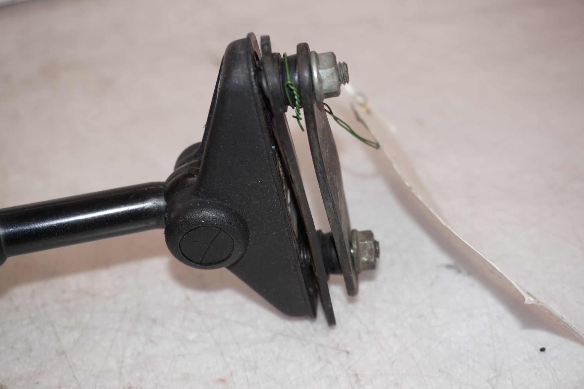 Extrabild1 på Backspegel från en Kawasaki GPZ 900 -1985 motorcykel.