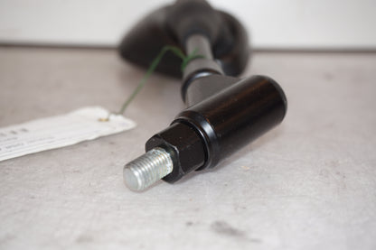 Vänster sida på Backspegel från en Suzuki GSR 600 -2008 motorcykel.