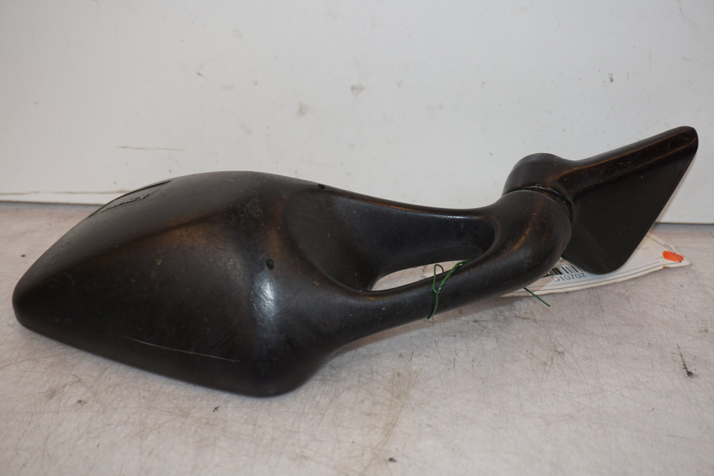 Vänster sida på Backspegel från en Kawasaki ZX-10 -1988 motorcykel.