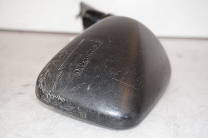 Snett uppifrån på Backspegel från en Kawasaki ZX-10 -1988 motorcykel.