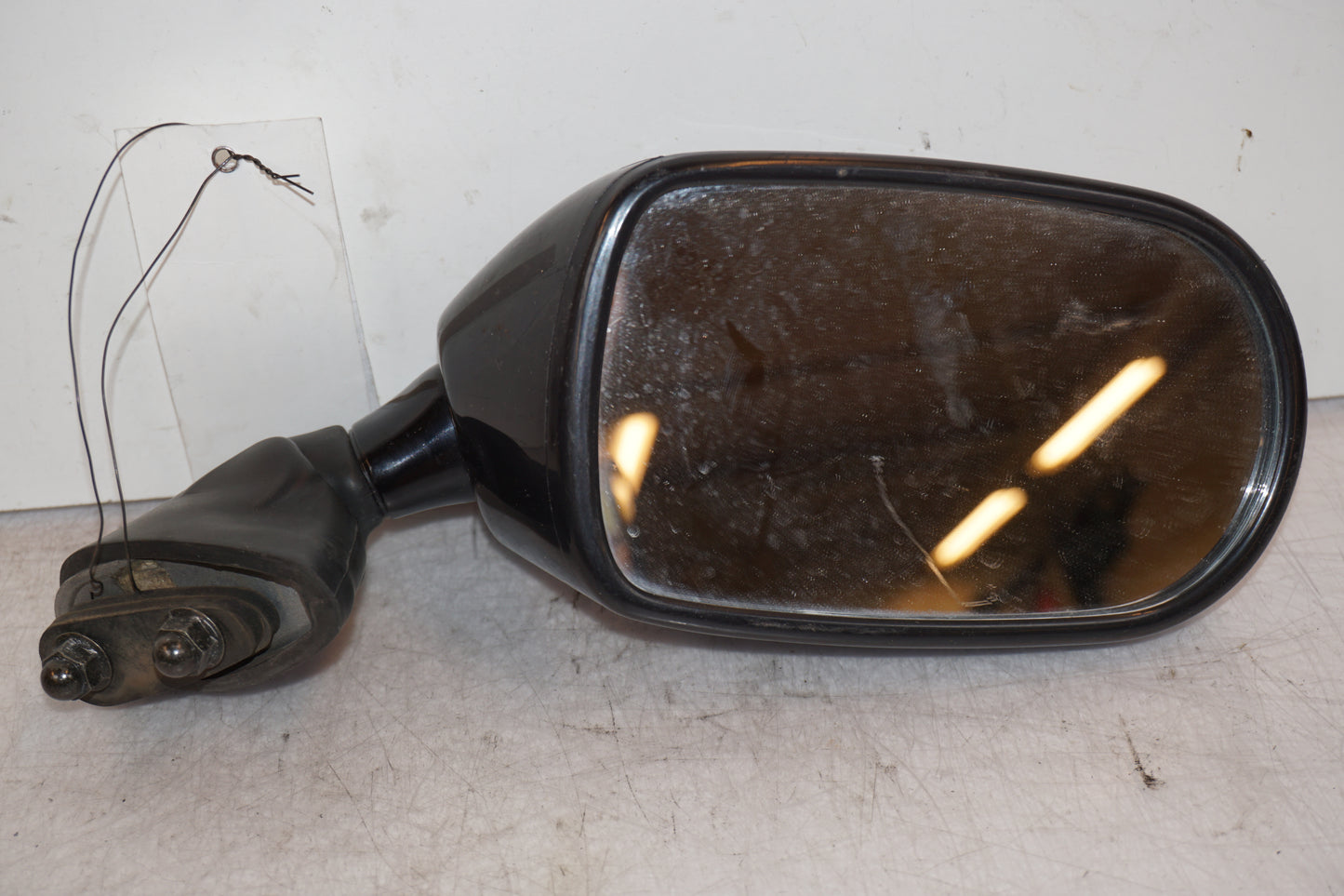 Framsidan på Backspegel från en Kawasaki ZX-9R -1997 motorcykel.