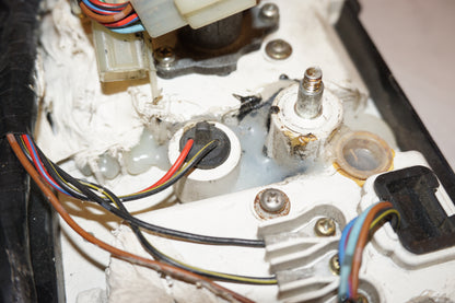 Extrabild5 på Instrumentpanel från en Kawasaki GPX 750 R -1987 motorcykel.