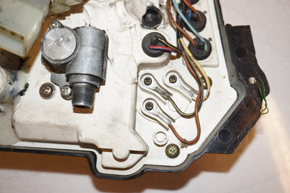 Extrabild6 på Instrumentpanel från en Kawasaki GPX 750 R -1987 motorcykel.