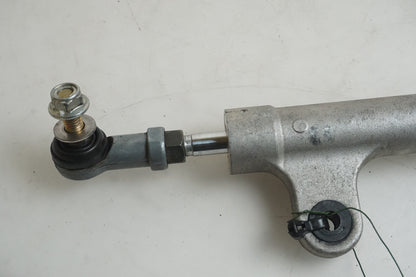 Baksidan på Styrdämpare från en Suzuki GSX-R 1000 -2001 motorcykel.