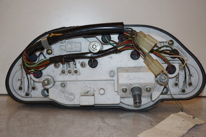 Snett nerifrån på Instrumentpanel från en Kawasaki ZZR 1100 -1994 motorcykel.