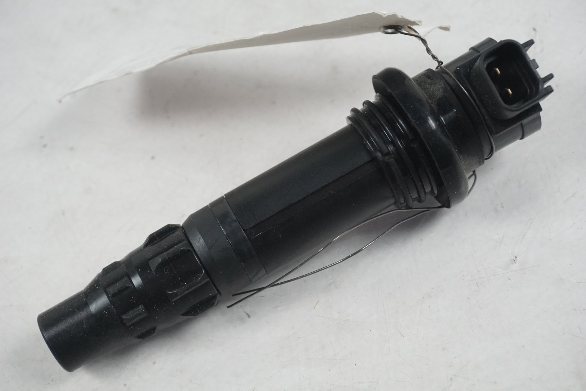 Framsidan på Tändspole från en Yamaha MT-07 Tracer -2016 motorcykel.