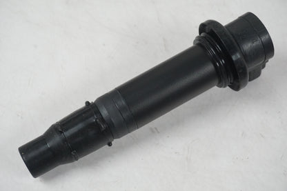 Baksidan på Tändspole från en Yamaha MT-09 Tracer -2016 motorcykel.