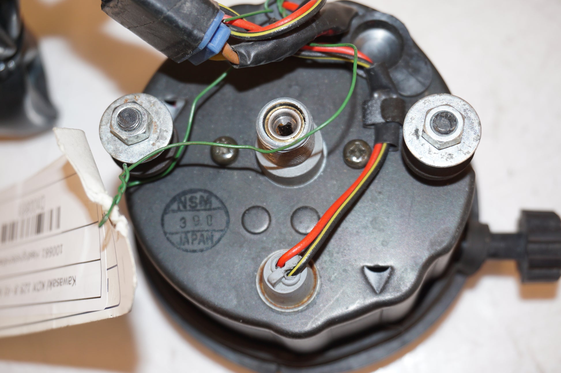 Snett uppifrån på Hastighetsmätare från en Kawasaki KDX 125 -1991 motorcykel.