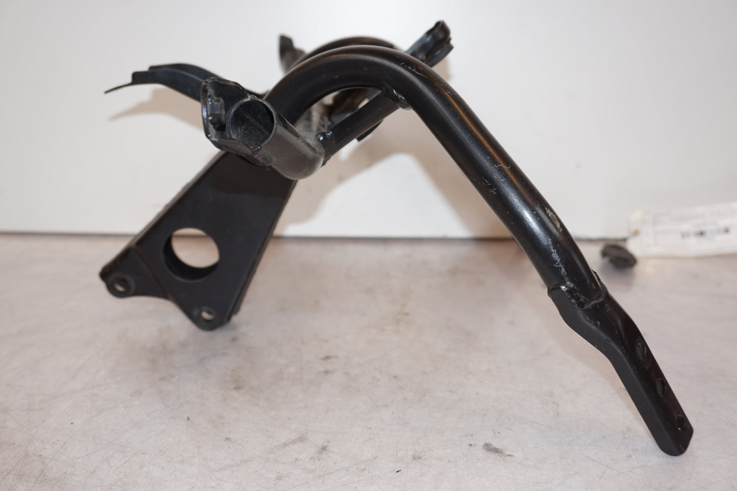 Baksidan på Toppkåpstag från en Triumph Sprint RS -2004 motorcykel.