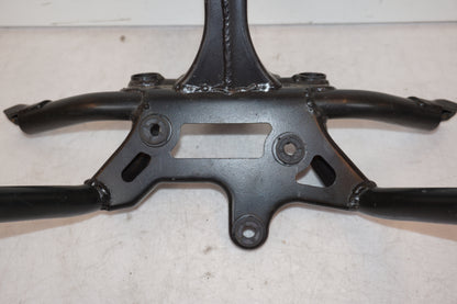 Snett uppifrån på Toppkåpstag från en Triumph Sprint RS -2004 motorcykel.