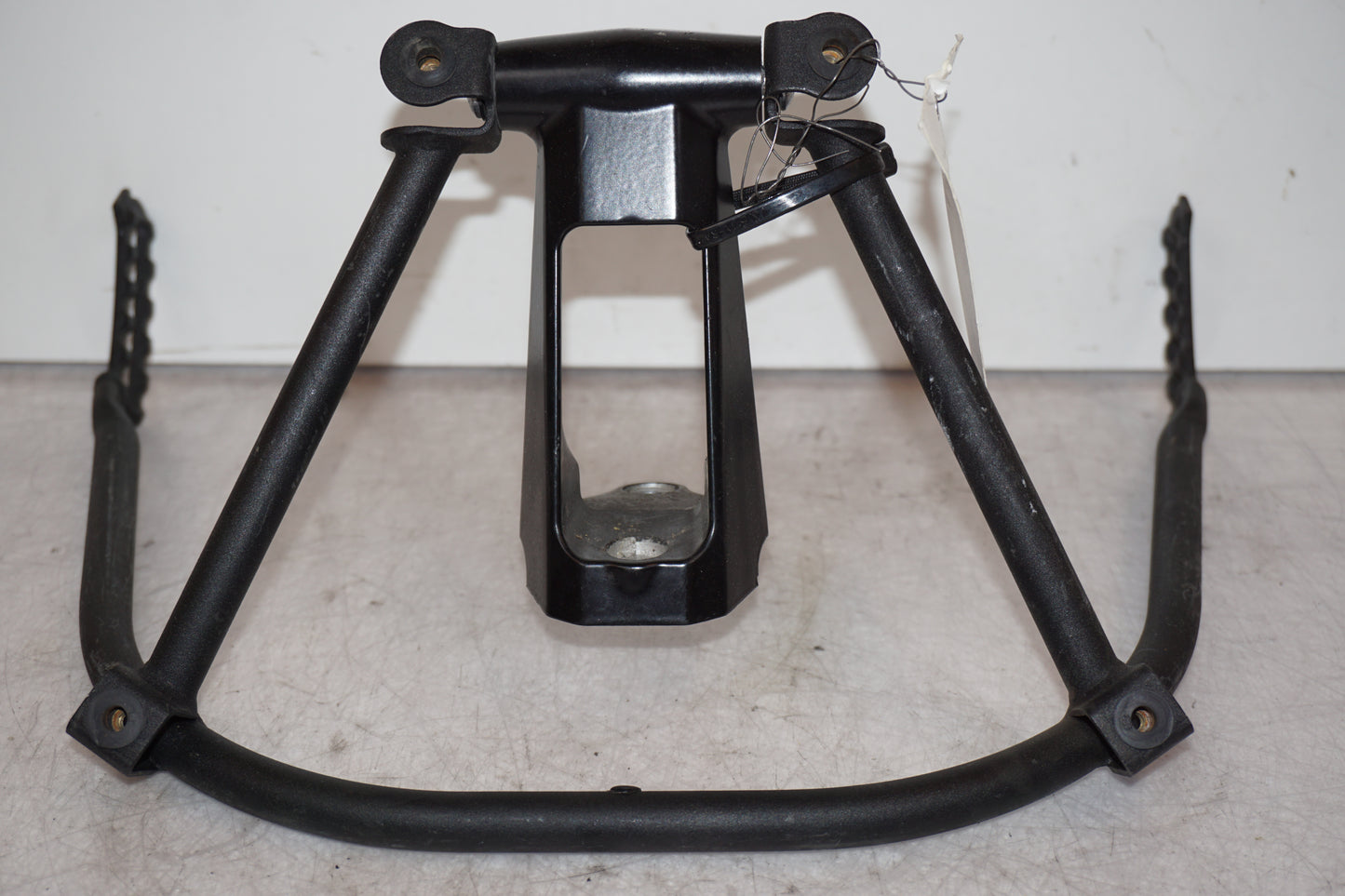 Framsidan på Stag från en Triumph Tiger -2012 motorcykel.